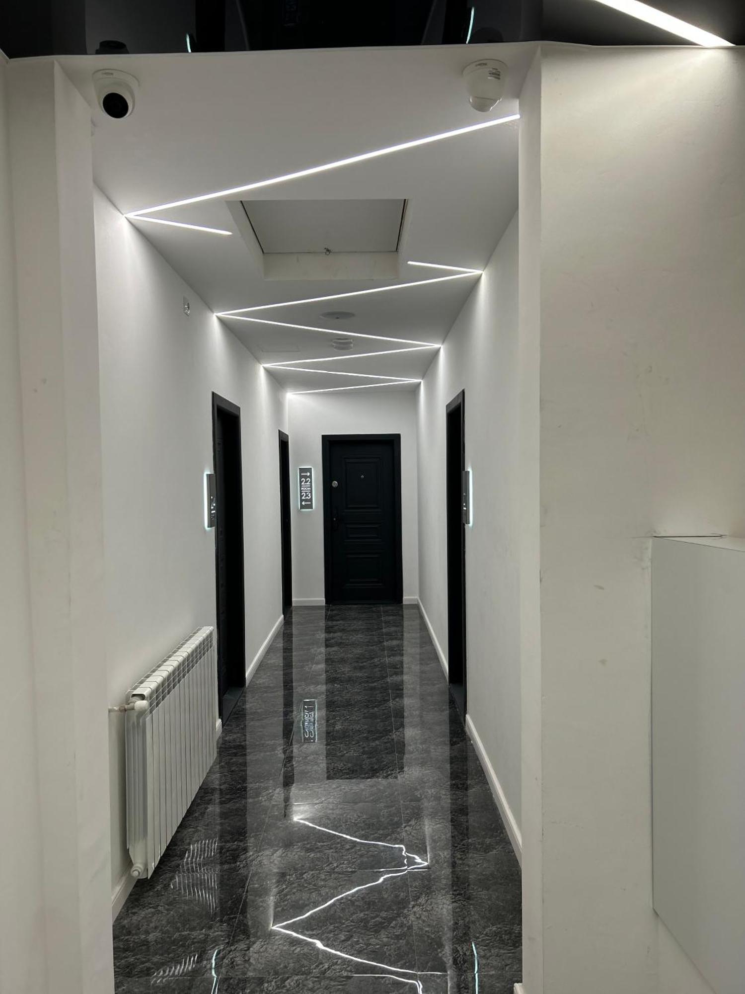 Monarc Boutique Aparthotel - Self Check-In Visan Екстериор снимка